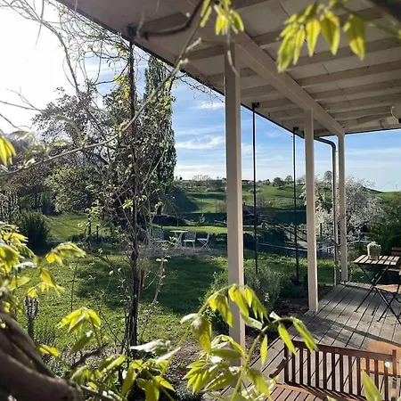 Cloud Garden Maisonette Apartment *