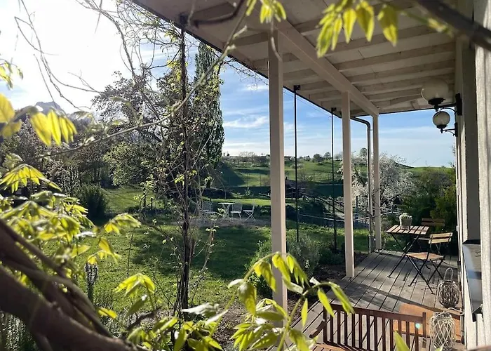 Cloud Garden Maisonette アパート *