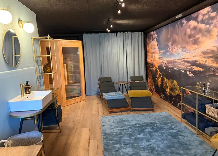 Апартаменты Cloud Garden Maisonette Шпиц